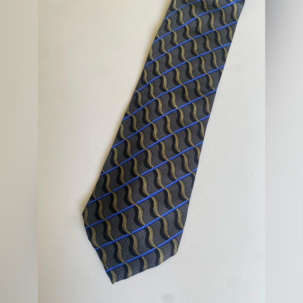 Louis Roth Blue Stripe Pattern Vintage Silk Tie